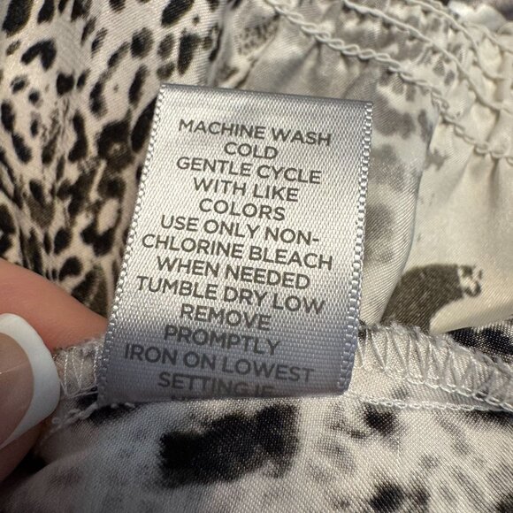 Avenue Womens Animal Print Blouse Size 18 20 Elastic Hem Silky Work Date Night - Picture 5 of 8
